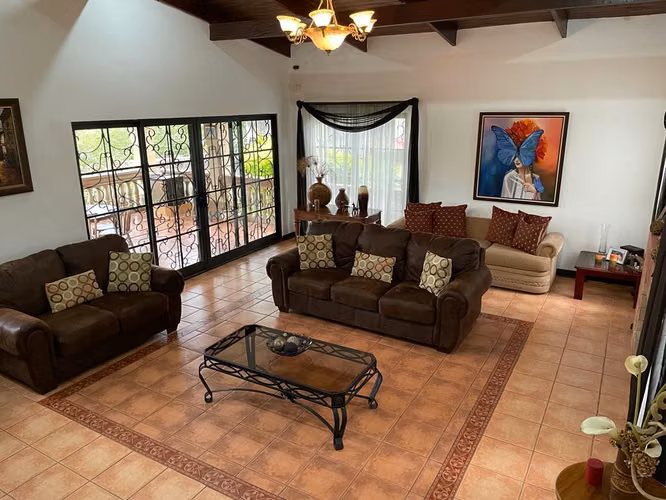 Venta de casa en San Rafael Coronado - Imagen 12