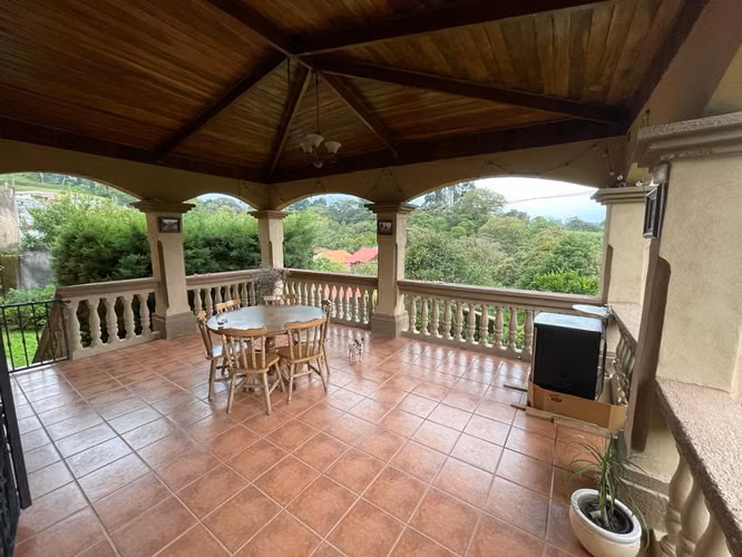 Venta de casa en San Rafael Coronado - Imagen 4