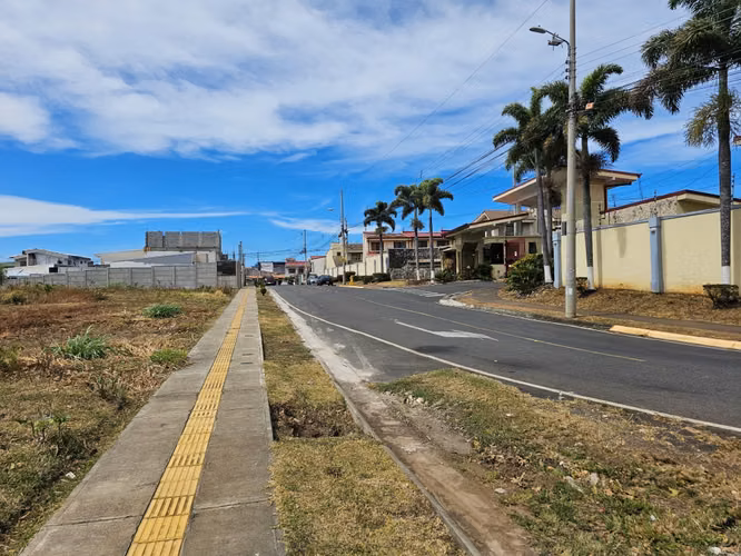 *Venta Lote Multifamiliar en San Pablo de Heredia - Imagen 6