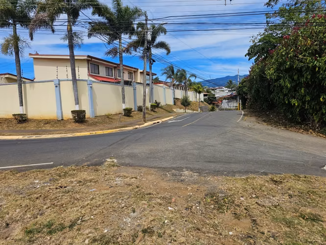 *Venta Lote Multifamiliar en San Pablo de Heredia - Imagen 5