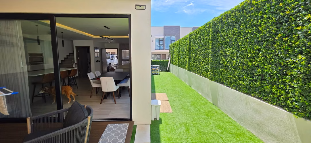 VENTA Casa Santa Ana Urbano + Línea Blanca