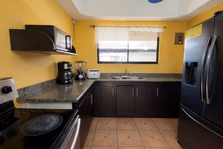 Venta de casa en Guápiles centro