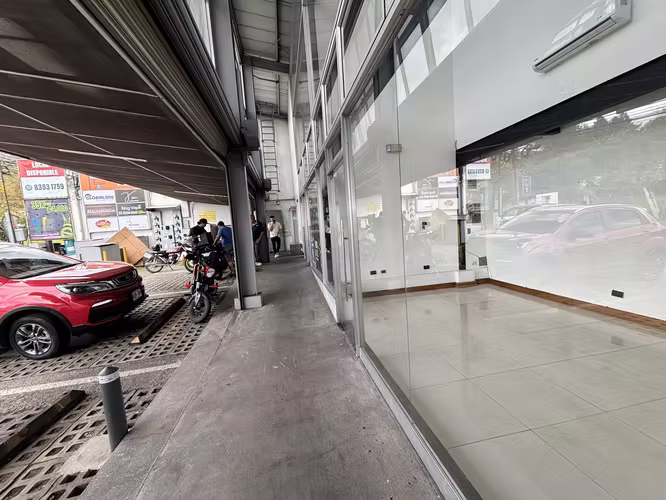 Local comercial Escazú 67 m2
