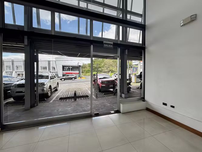 Local comercial Escazú 67 m2