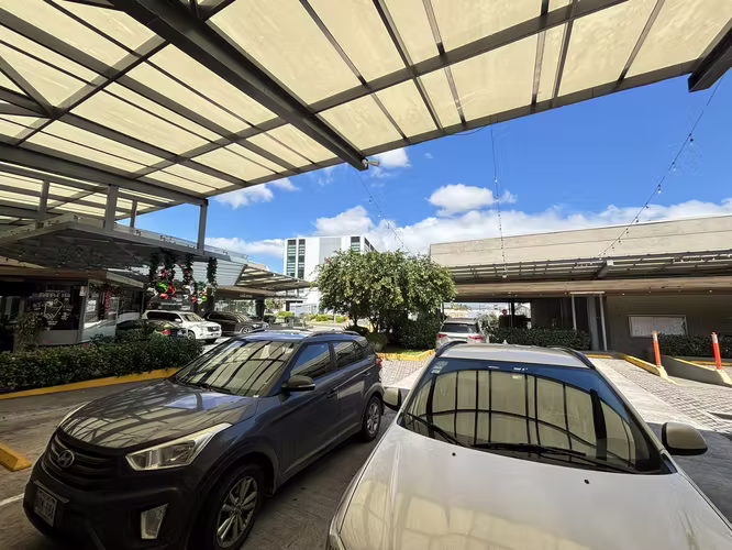 Local comercial Escazú 67 m2