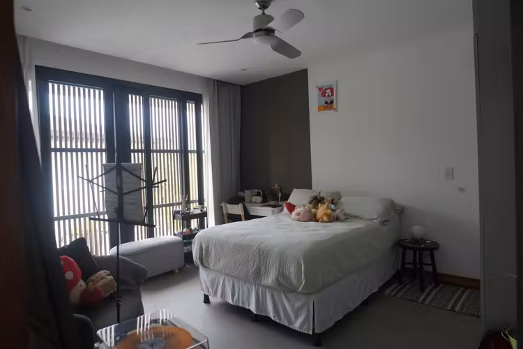 Vivir en Francosta ya es exclusivo… tener 6 habitaciones, es otro nivel.”