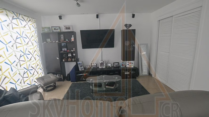 12000 / Venta / Barlovento / Curridabat – Tres Ríos / Esquinera / Moderna / Amenidades - Imagen 10