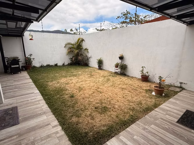 Se Vende Casa en Santa Ana AVL - Imagen 14