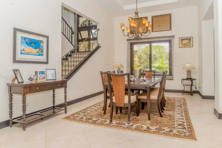 Casa Frente a Golf con Amenidades Fabulosas en Venta en Hacienda Los Reyes