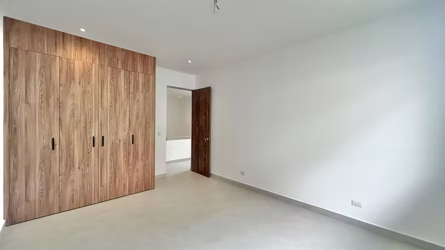 CASA A ESTRENAR EN VENTA o ALQUILER | ELEGANCIA, VISTA Y EXCLUSIVIDAD EN GUACHIPELÍN NORTE, ESCAZÚ - Imagen 16