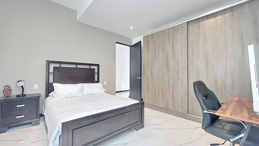 VENTA o ALQUILER | ELEGANCIA, VISTA Y EXCLUSIVIDAD EN GUACHIPELÍN NORTE, ESCAZÚ