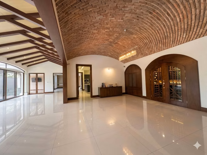 VENTA DE CASA EN BOSQUES DE LINDORA*