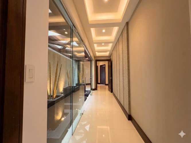 VENTA DE CASA EN BOSQUES DE LINDORA*