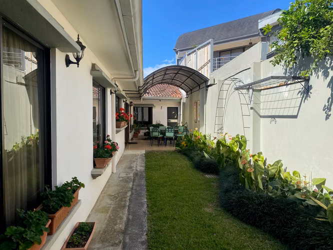 Venta de Amplia Casa de una planta, Altamonte Granadilla. 5948 - Imagen 17