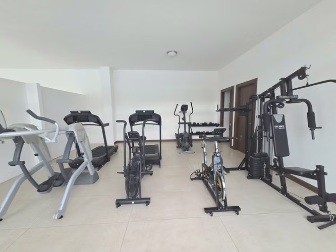 Por Country Club / 3 Habitaciones / Amplias Zonas Verdes - Imagen 18