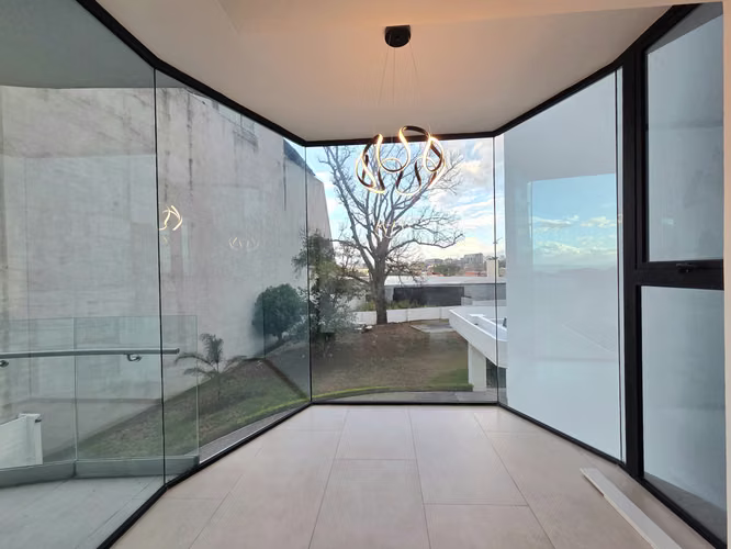 Por Country Club / 3 Habitaciones / Amplias Zonas Verdes - Imagen 11