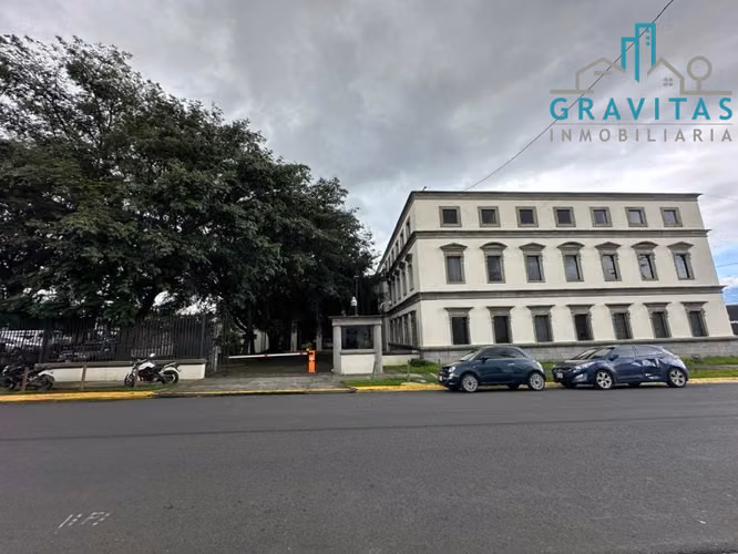 Edificio de oficinas en alquiler en la Uruca San José ID 1215