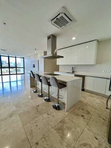 Alquiler de apartamento de lujo amplio. La Sabana. - Imagen 9