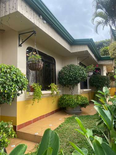 Se vende casa independiente en Guayabos, Curridabat - Imagen 11