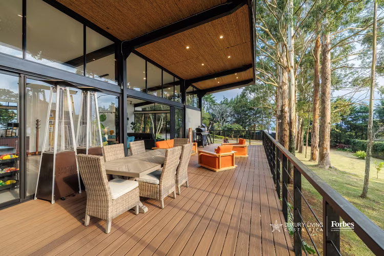 21373 - Villa Contemporánea en el Bosque, San Rafael de Heredia - Imagen 13