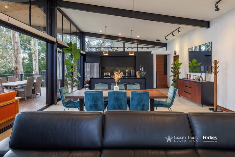 21373 - Villa Contemporánea en el Bosque, San Rafael de Heredia - Imagen 12