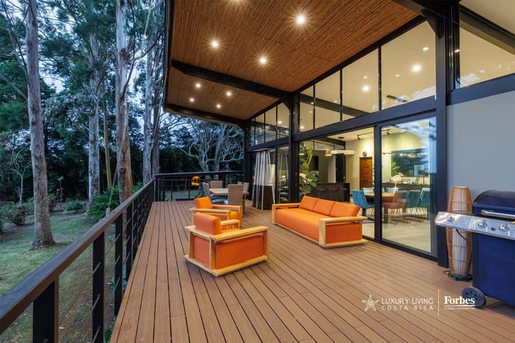 21373 - Villa Contemporánea en el Bosque, San Rafael de Heredia - Imagen 14