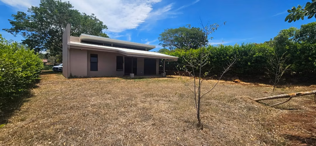 Casa nueva con lote amplio en Hacienda Mi Quinta - Imagen 14