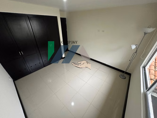 Venta de casa en Mercedes norte  de Heredia