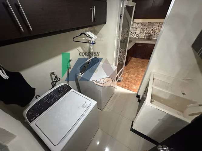 Venta de casa en Mercedes norte  de Heredia