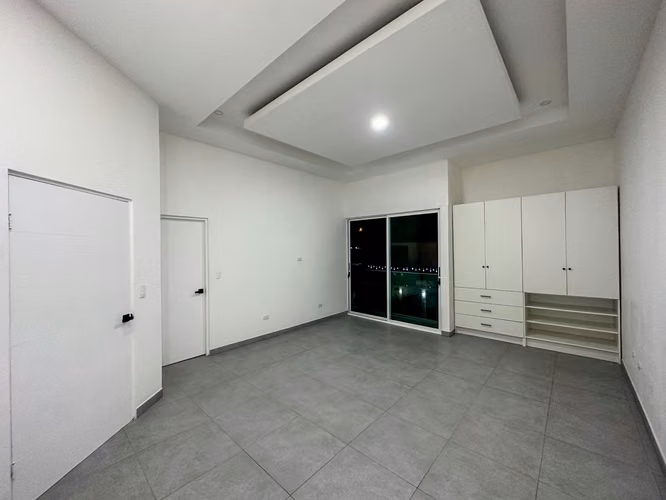 Venta de casa nueva en San Rafael de Heredia