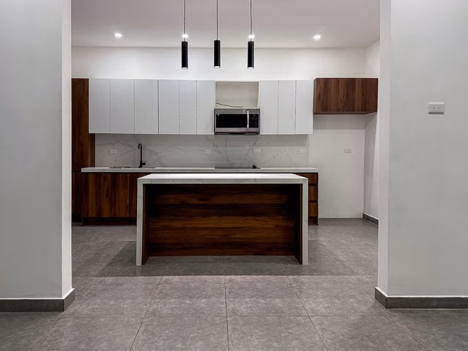 Venta de casa nueva en San Rafael de Heredia