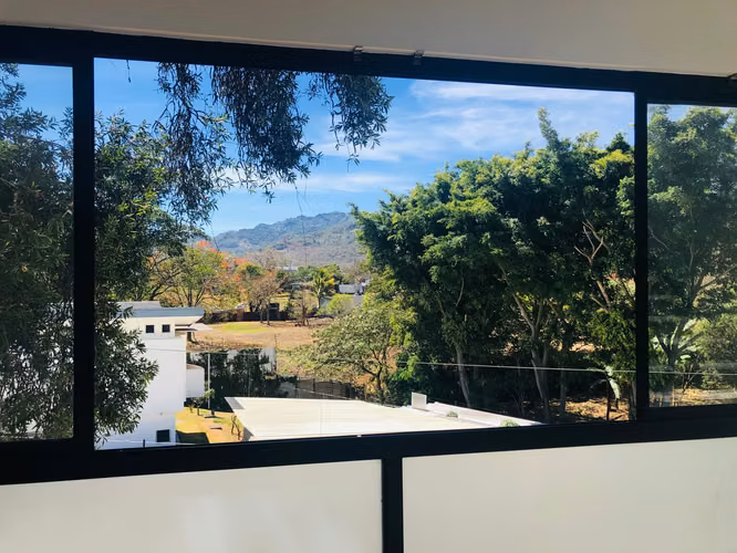 ALTOS DEL HORIZONTE! AMPLIO APARTAMENTO CONTEMPORANEO TIPO LOFT CON VISTAS - Imagen 3