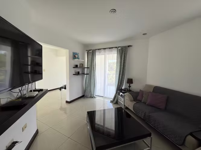 Casa en venta en Ángeles de San Rafael Heredia, elegante casa y amplias zonas verdes