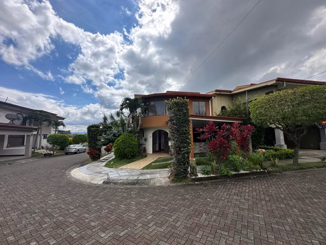 Venta de casa en San Pablo de Heredia