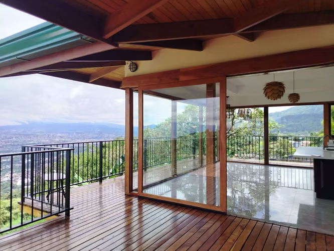 CASA INDEPENDIENTE EN ALQUILER | SAN ANTONIO DE ESCAZÚ