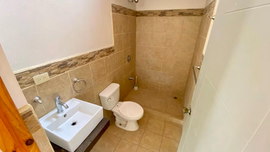 ¡OPORTUNIDAD! Alajuela, Condominio Agua Clara. - Imagen 9