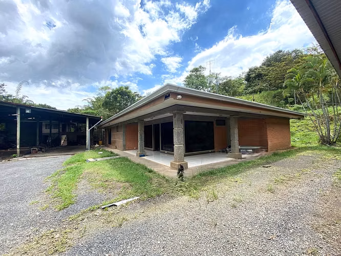 FINCA EN VENTA, ALAJUELA, GRECIA, TACARES, REMATE BANCARIO