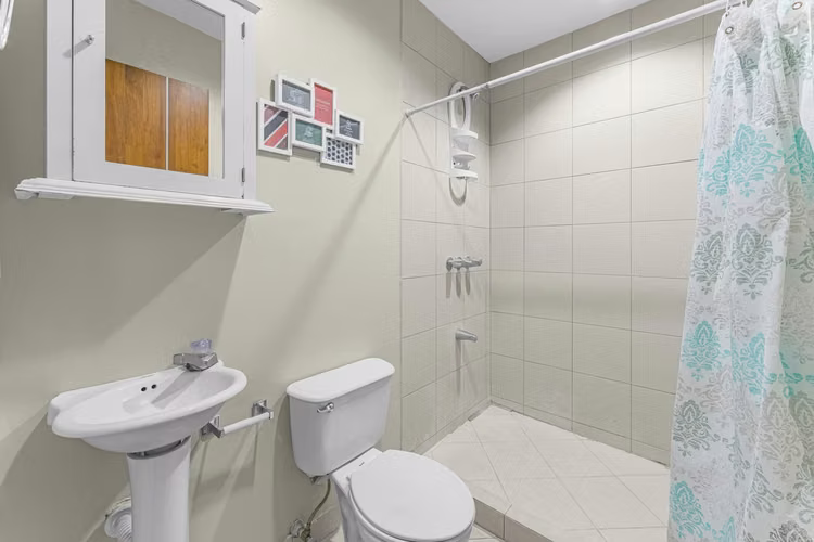 Exclusivo Penthouse de 2 Niveles: Vistas Panorámicas y Amplitud en Escazú - Imagen 18