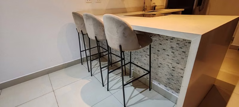 Alquiler en  Santa Ana  Condominio con Lujo Comodidad y 30m² de Terraza con fantástica vista - Imagen 8