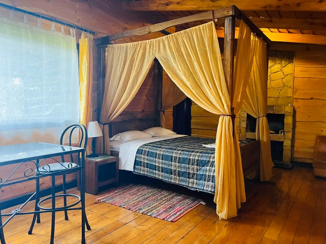 Venta de Hotel de montaña en Heredia