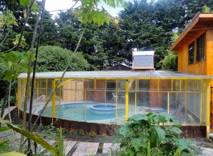 Venta de Hotel de montaña en Heredia
