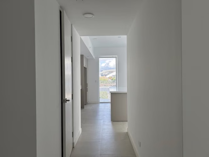 Venta de Apartamento Contemporáneo de 2 Habitaciones 2 Baños en Rohrmoser ID25968