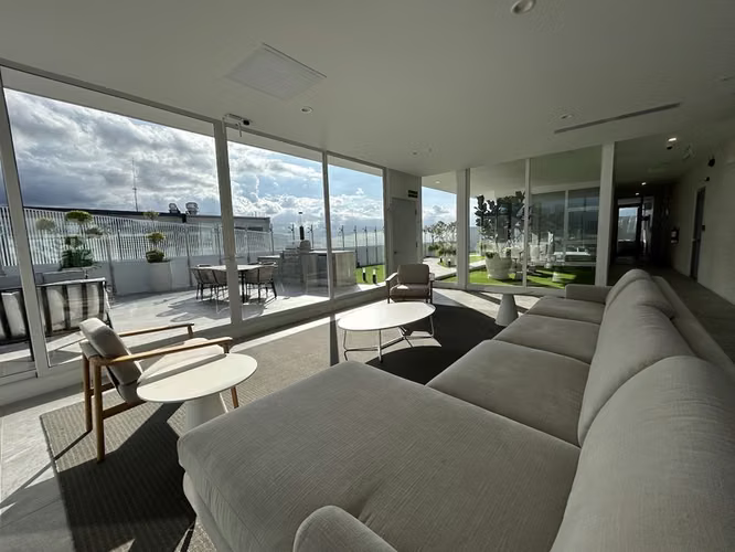 Venta de Apartamento Contemporáneo de 2 Habitaciones 2 Baños en Rohrmoser ID25968