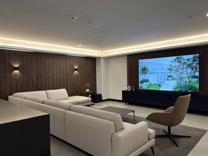 Lujoso Apartamento de 3 Habitaciones 2.5B en Venta en Rohrmoser ID25961