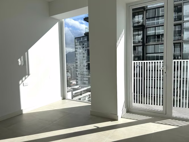 Lujoso Apartamento de 3 Habitaciones 2.5B en Venta en Rohrmoser ID25961