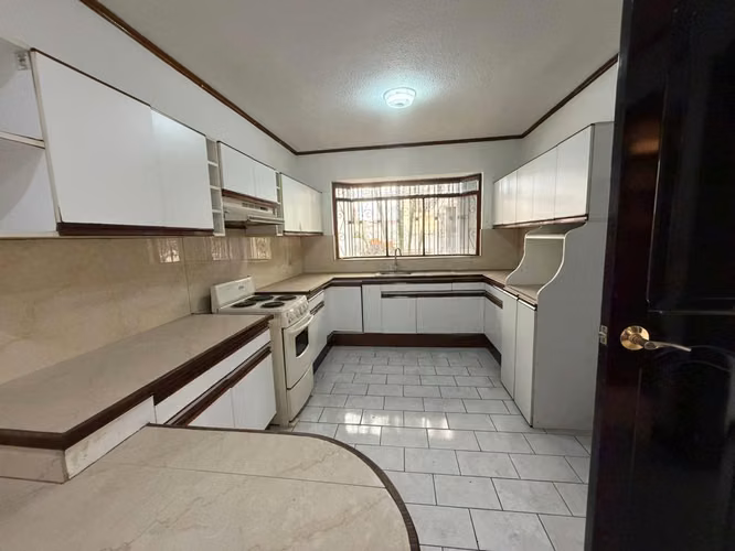 VENTA CASA CURRIDABAT