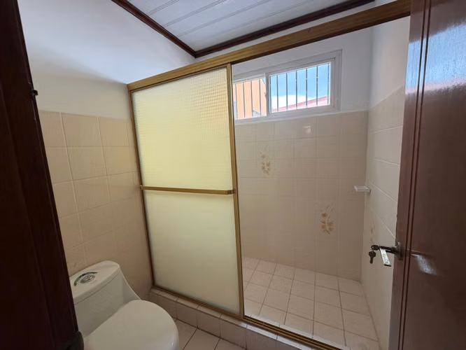 VENTA CASA CURRIDABAT