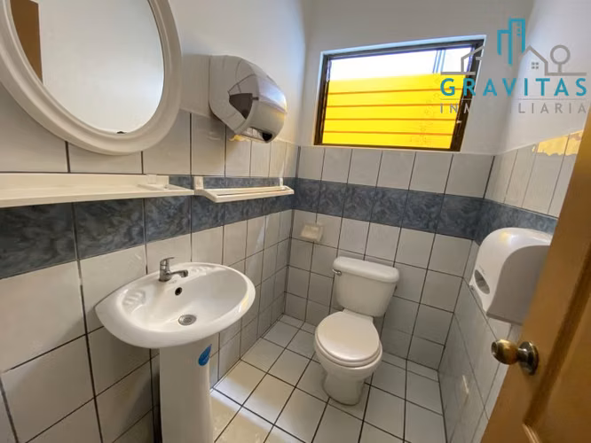 Alquiler de edificio en San Pedro, ideal para oficinas ID 1157 - Imagen 19