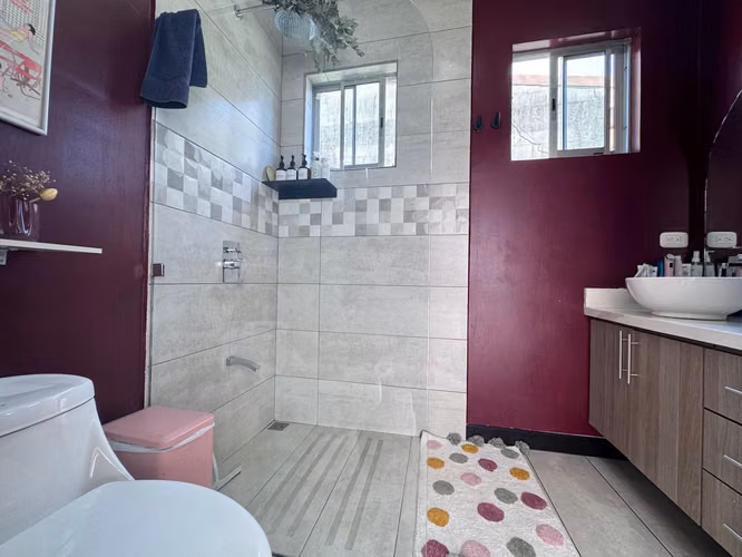 Venta de Moderna casa en Residencial Estancia Antigua en Tres Ríos