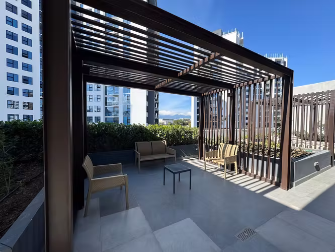 Arte y exclusividad - Venta de Penthouse amueblado en Nucleo Sabana - Imagen 17